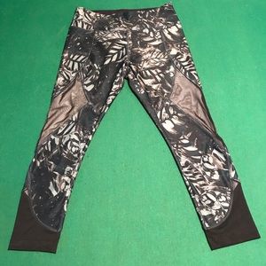 Vogo Athletica Small yoga leggin workout pants Sm